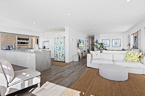 Surfsong on Miami Beach