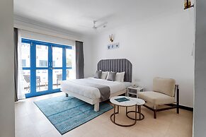 Azalea By Stone Wood Carmona