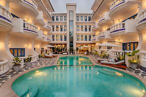 Azalea By Stone Wood Carmona