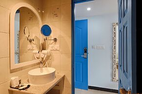 Azalea By Stone Wood Carmona