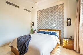 Avalon Saigon District 1 - Independence Palace