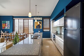 Avalon Saigon District 1 - Independence Palace