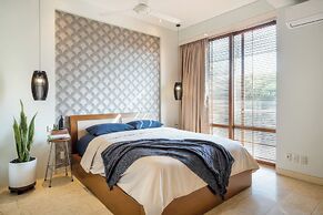 Avalon Saigon District 1 - Independence Palace