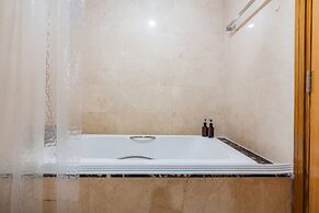 Saigon Pavillon Suites