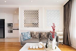 Salute de Léman - Luxury Apartment District 3