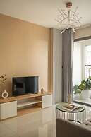 Saigon Royal - Trendy Modern Apartment