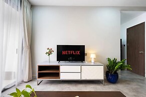 Saigon Royal - Trendy Modern Apartment