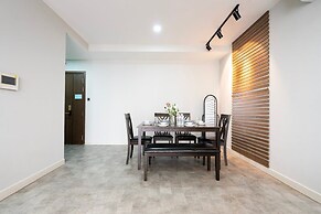 Saigon Royal - Trendy Modern Apartment