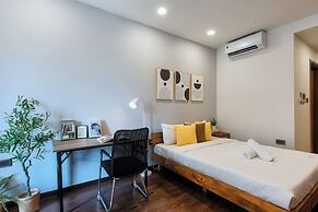 Saigon Royal - Trendy Modern Apartment