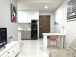 Saigon Royal - Trendy Modern Apartment