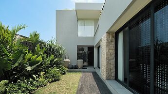 Five Palms Villas 4 by Villa Finder