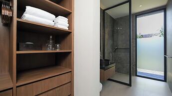 Five Palms Villas 4 by Villa Finder