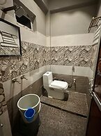 Royal Palm Inn