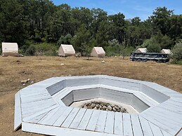 4 Camp & Restaurant - Adult Only