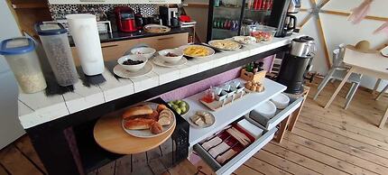 4 Camp & Restaurant - Adult Only