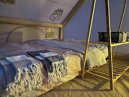 4 Camp & Restaurant - Adult Only