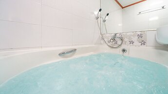 Yangpyeong Beulleosseom pet spa Pension