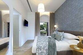 Domus Augustea - Augusto