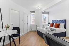 Chelsea By Capital CC 516