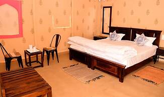 Vishco Paradise Resort