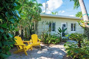 BRIGHT Fort Lauderdale Tropical Retreat