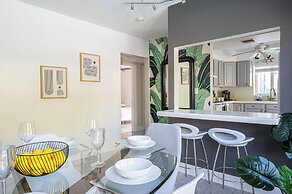 BRIGHT Fort Lauderdale Tropical Retreat