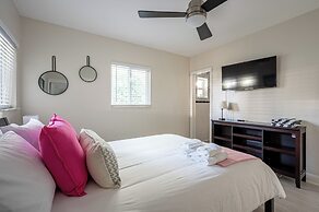 BRIGHT Fort Lauderdale Tropical Retreat