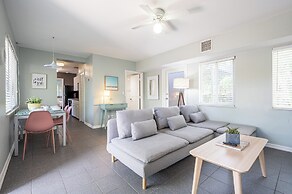 BRIGHT Fort Lauderdale Tropical Retreat