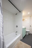 BRIGHT Fort Lauderdale Tropical Retreat