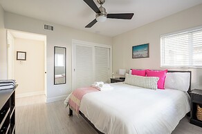 BRIGHT Fort Lauderdale Tropical Retreat