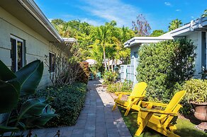 BRIGHT Fort Lauderdale Tropical Retreat