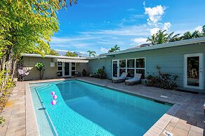 BRIGHT Fort Lauderdale Tropical Retreat