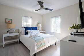 BRIGHT Fort Lauderdale Tropical Retreat