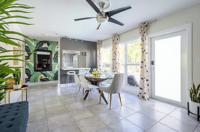 BRIGHT Fort Lauderdale Tropical Retreat