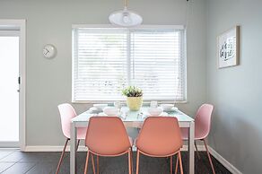 BRIGHT Fort Lauderdale Tropical Retreat