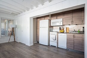 BRIGHT Fort Lauderdale Tropical Retreat