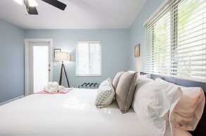 BRIGHT Fort Lauderdale Tropical Retreat