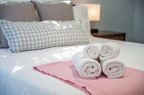 BRIGHT Fort Lauderdale Tropical Retreat