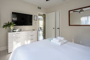 BRIGHT Fort Lauderdale Tropical Retreat