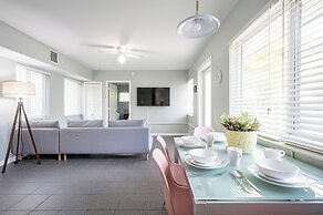 BRIGHT Fort Lauderdale Tropical Retreat