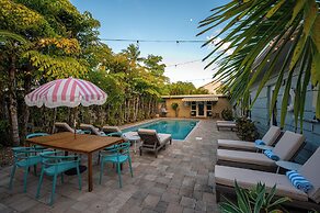 BRIGHT Fort Lauderdale Tropical Retreat