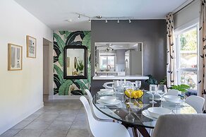 BRIGHT Fort Lauderdale Tropical Retreat