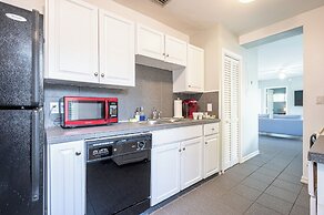 BRIGHT Fort Lauderdale Tropical Retreat