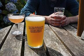 The Cornish Arms Inn