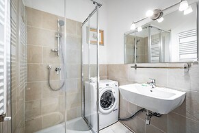 YiD Donatello con terrazzo