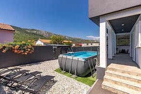 Pool House Beba Tribalj Lake