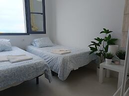 Villa-costaadeje-3br-balcony-wifi-parking