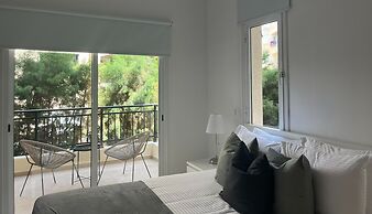 Phaedrus Living Paphos Central Vibe