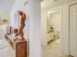 Royale Living in the Heart of Phoenix