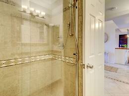 Royale Living in the Heart of Phoenix